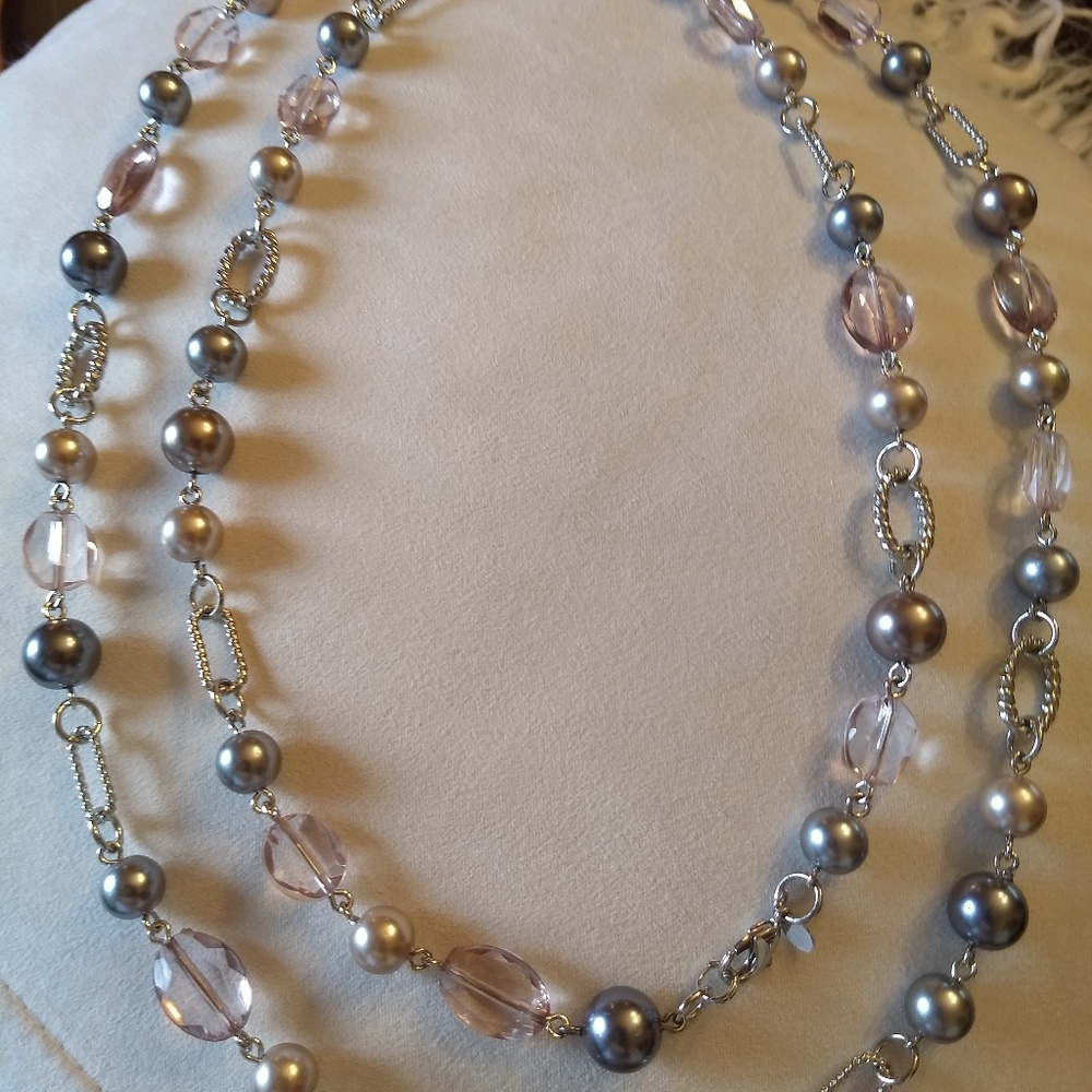 Premier Designs Newport Silver/Pink Pearl Necklace